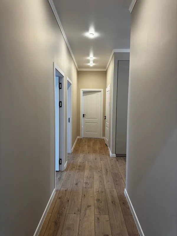 3 xonali kvartira, 95 m2, Yakkasaroy 5
