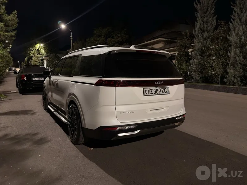 Kia Carnival 2023 3.5 V6 9 мест 3 Kia Carnival 2023 3.5 V6 9 мест 3