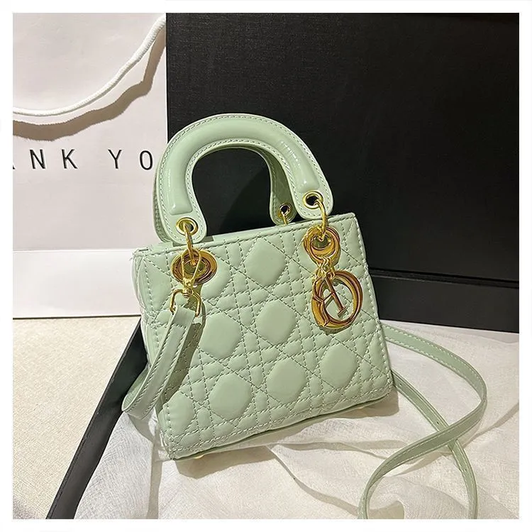 Dior bend sumka