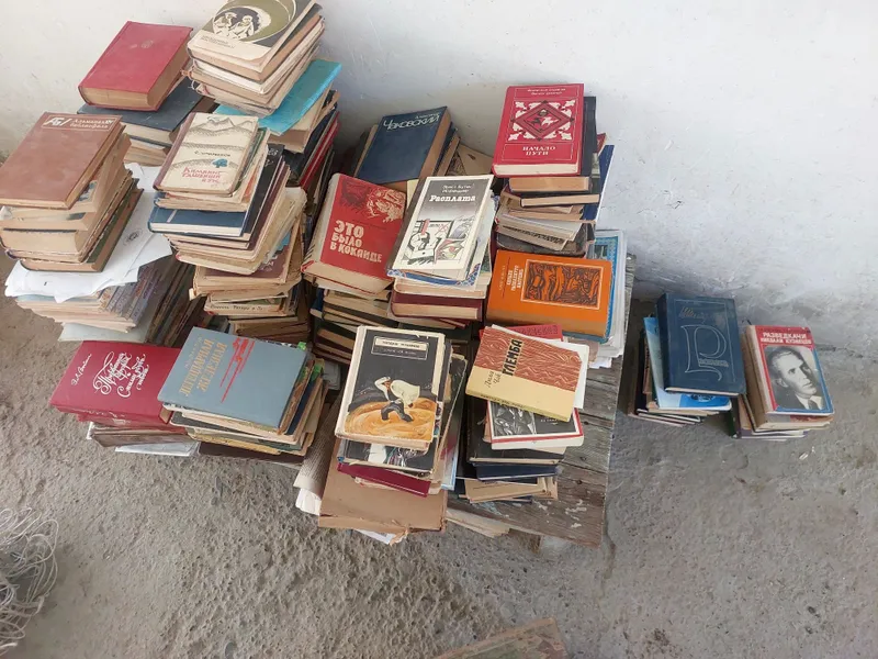 Книги,журналы б/у