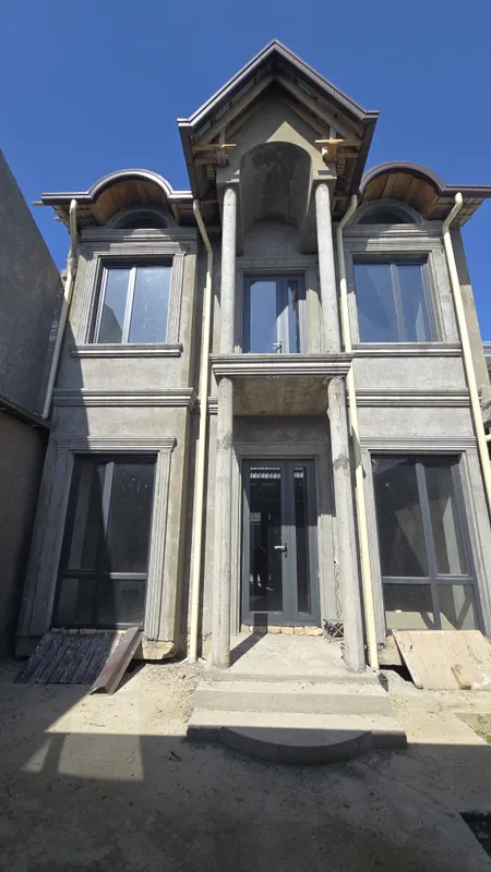 Уй Назарбек.2024.