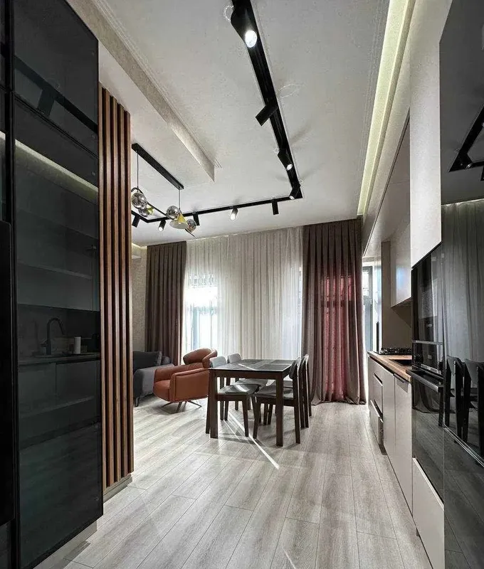 C-1 3 xona • 100 m² • 4/12-qavat 3