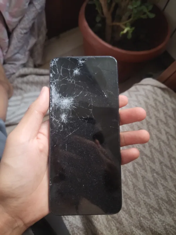 Redmi 10A hotira 128GB karopka dakument bor narxi