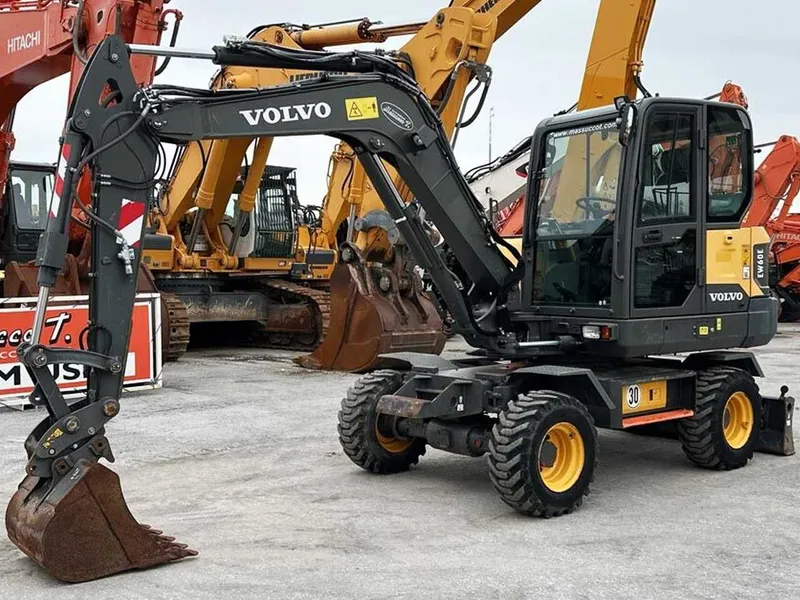 Колесный экскаватор Volvo EW60E