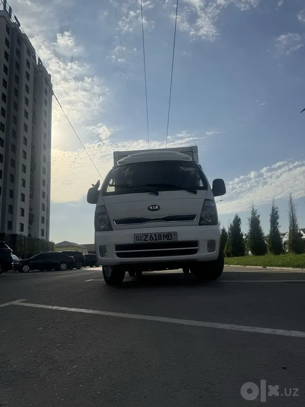 KIA BONGO 3 сотилади 7 KIA BONGO 3 сотилади 7