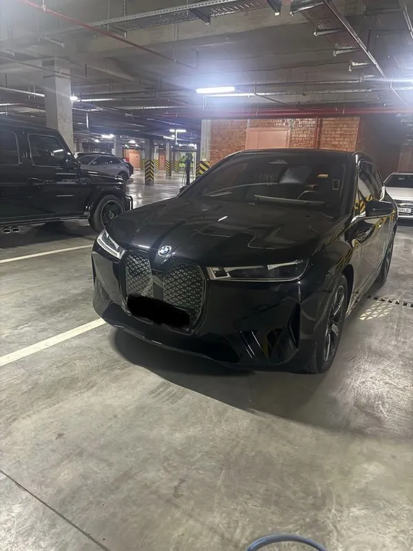 BMW iX40 Dual mator