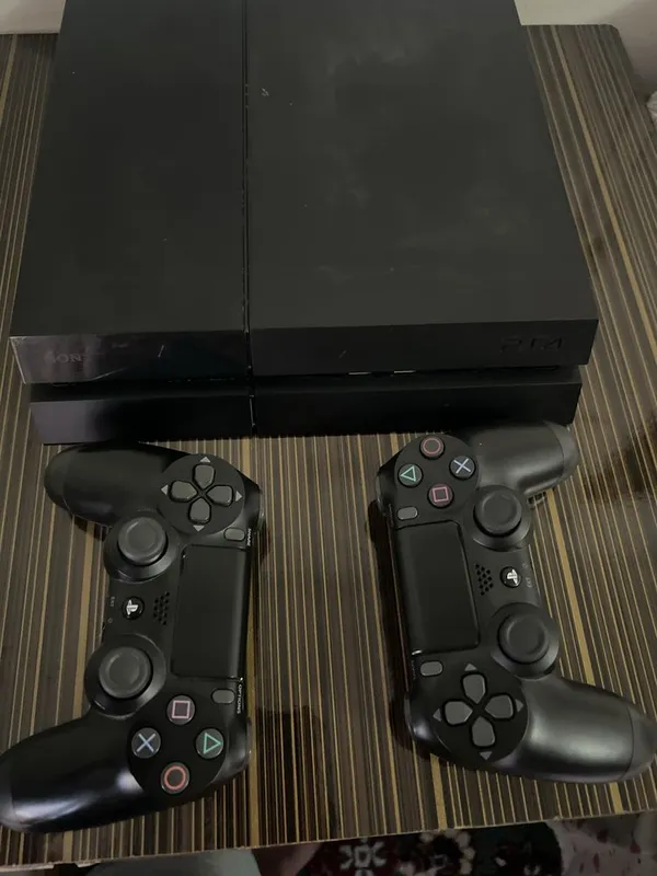 Playstation 4 С турецким Акаунтом 3