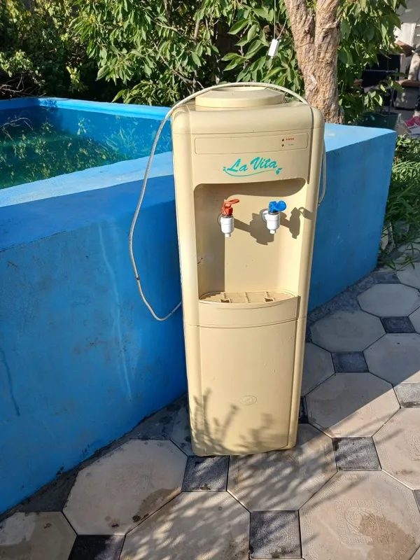 Продам кулер для воды 1 Продам кулер для воды 1