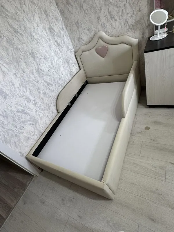 Детская кроватка 160х90 с подъемным механизмом 1 Детская кроватка 160х90 с подъемным механизмом 1