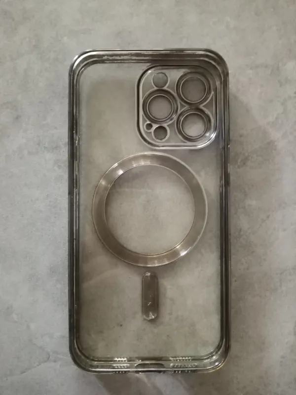Чехол IPhone 13