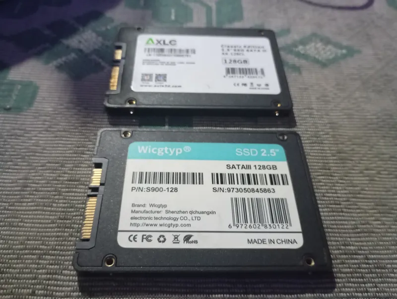 SATA SSD disklari 128 GB 2 SATA SSD disklari 128 GB 2