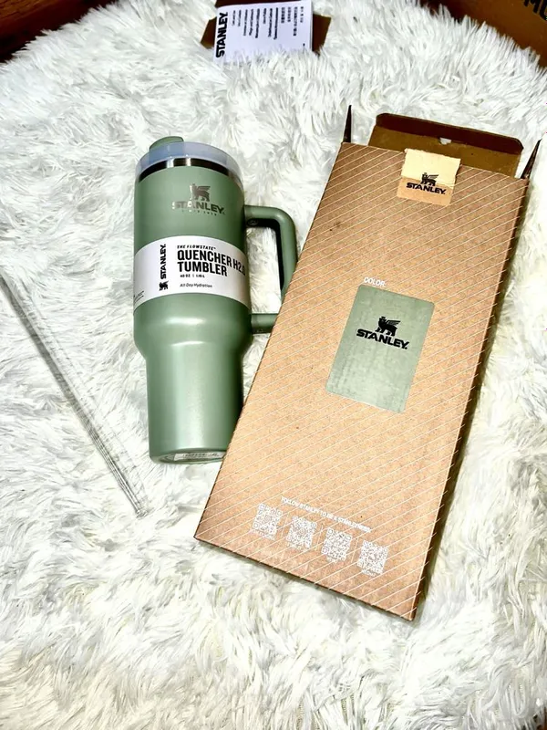 Stanley оригинал из Гонконг Duty free airport