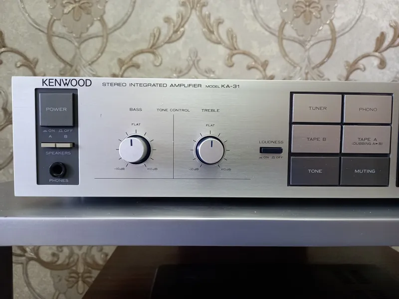Усилитель KENWOOD amplifier model KA-31 2 Усилитель KENWOOD amplifier model KA-31 2