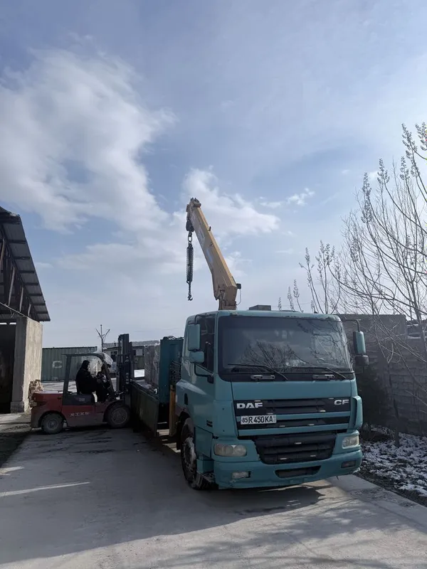 Manipulyator xizmati 7 ton karani 19 mtr strolo 9 metr bort uzunligi — фото 3