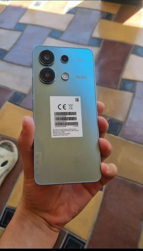 Xolati alo yangi telefon oldim shunga sotiladi