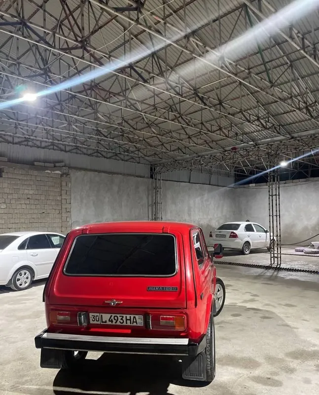 Niva ВАЗ 2101, бензин/газ 4 Niva ВАЗ 2101, бензин/газ 4