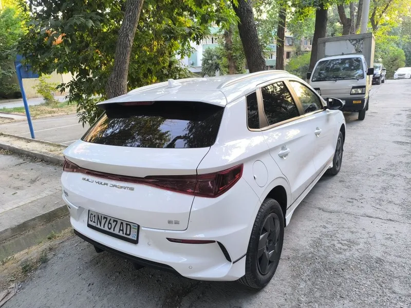 Byd e2 15000 xolati zor — фото 2