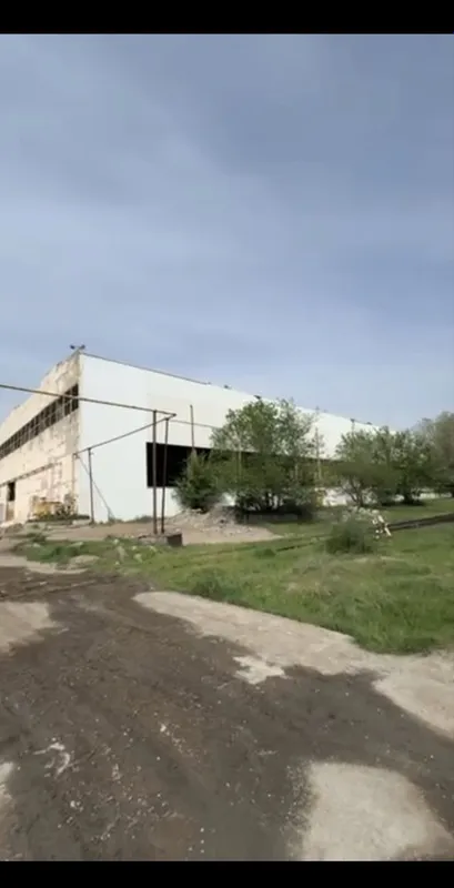 15 GEKTAR ANGAR ZAVOD SOTILADI SROCHNA suv svet gaz kanalizatsiya bor 6 15 GEKTAR ANGAR ZAVOD SOTILADI SROCHNA suv svet gaz kanalizatsiya bor 6