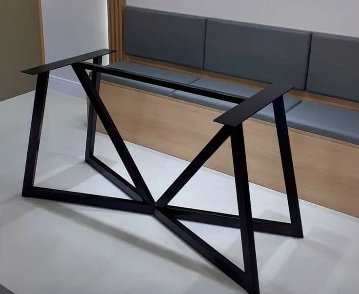Stol Gigant 9 Stol Gigant 9
