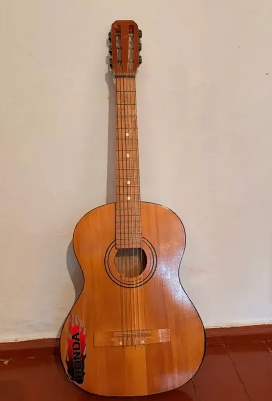 Gitara 1