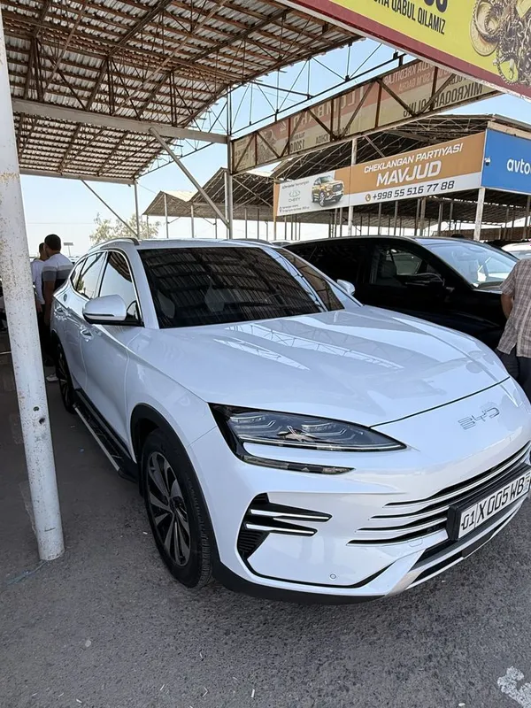 BYD champion gibrid 110 tali 2024 yil 73000 ming yurgan tozza BYD champion gibrid 110 tali 2024 yil 73000 ming yurgan tozza