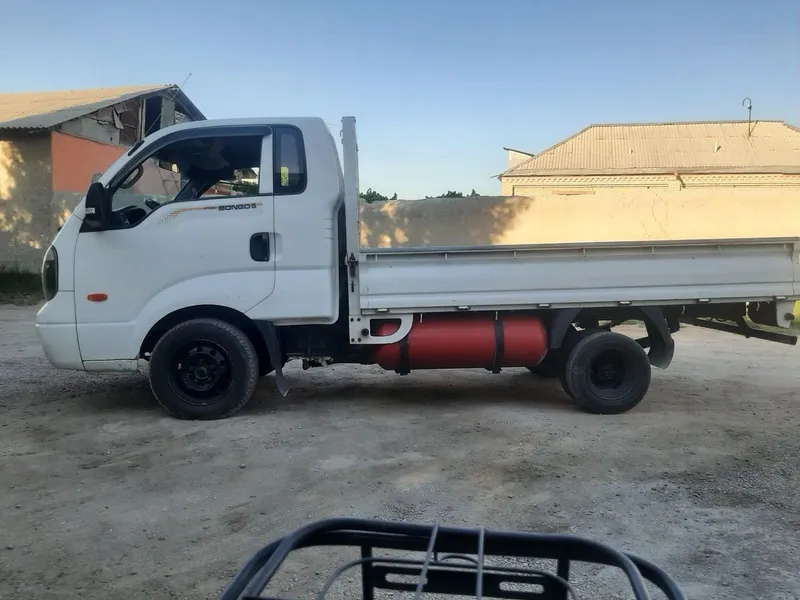 Kia bongo sotiladi 3 Kia bongo sotiladi 3