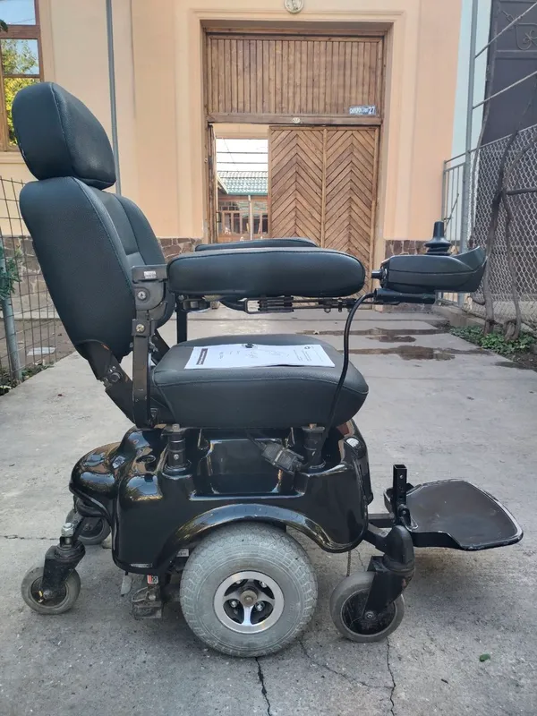 invakar opromto m6 6