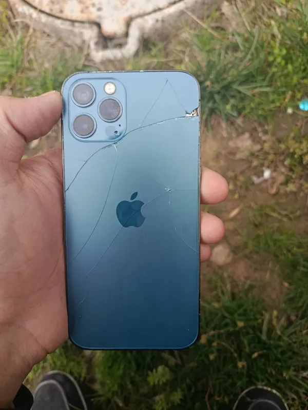 Iphone 12 pro LLA srochnaa — фото 1