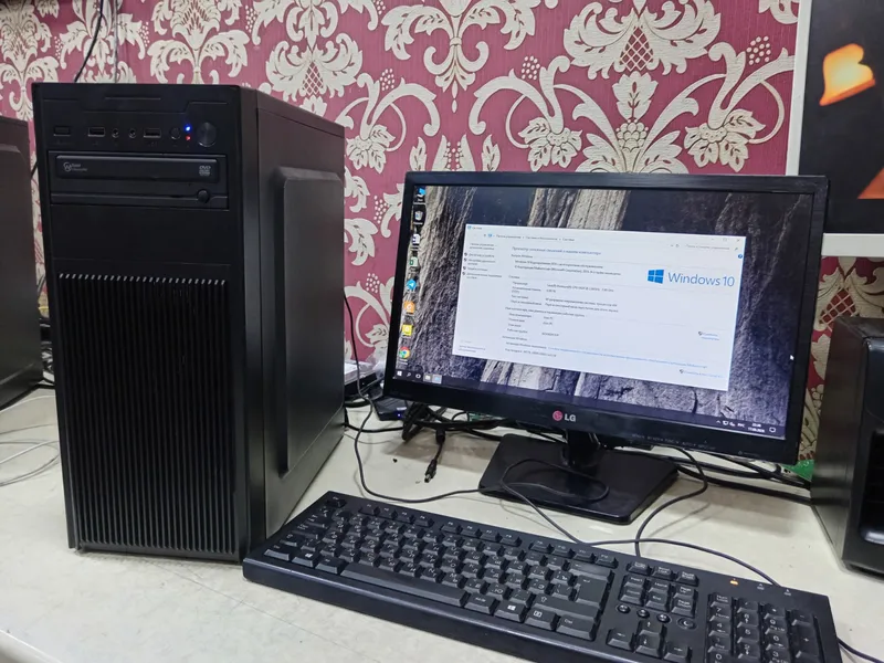 Компютер Н61 Монитор LG "20" Клв +мыш 1 Компютер Н61 Монитор LG "20" Клв +мыш 1