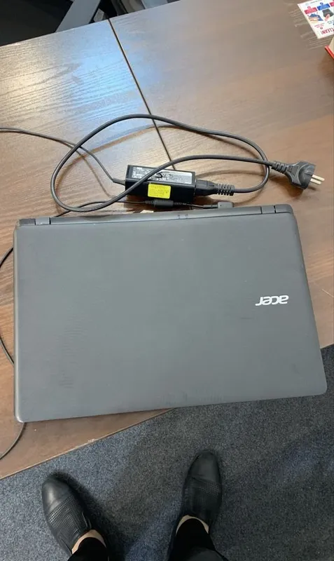 Ноутбук Acer 1 Ноутбук Acer 1