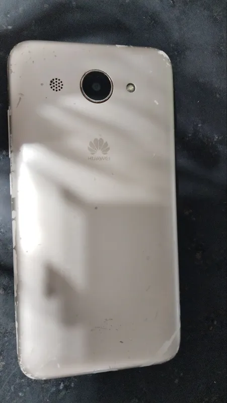 Huawei Y3 2017. 2 Huawei Y3 2017. 2