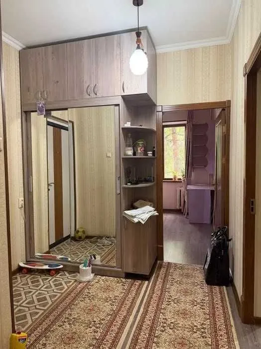 Сдается 3 комнатная квартира на БИЙ Максим Горький метро 4
