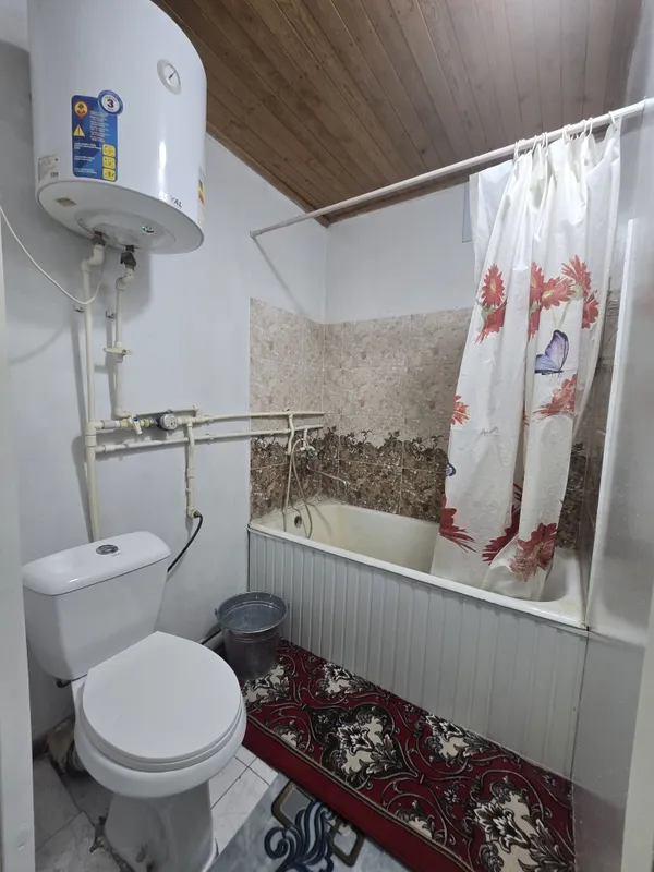 Zudlik bilan frunze massifda 2 xonali kvartira ijaraga beriladi 7