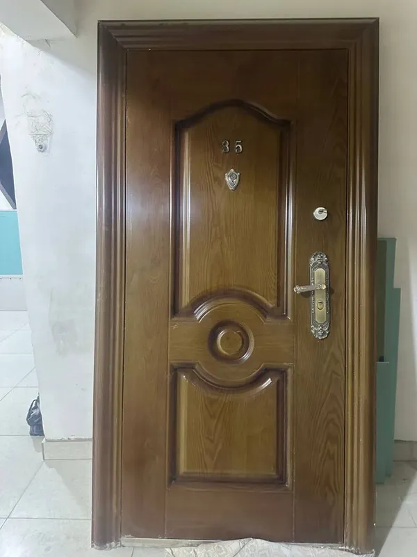 Продается входная дверь. — фото 1