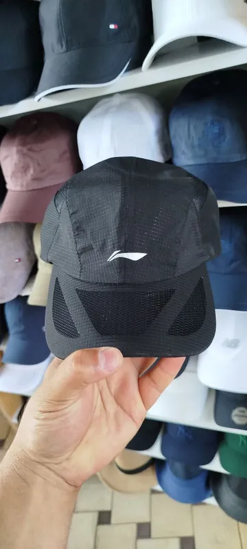 Lining kepka sifatli