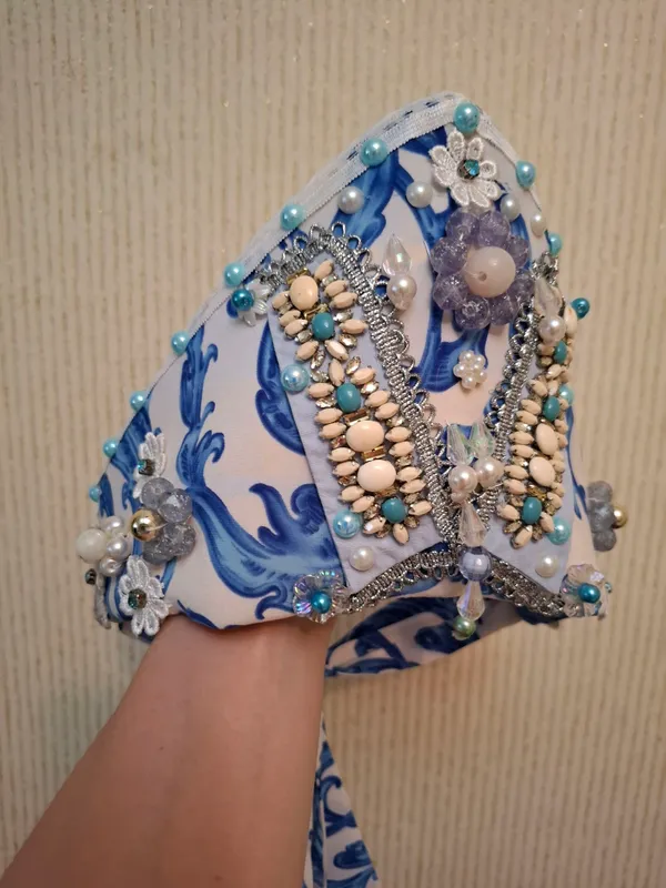 Qo‘l mehnati bilan yasalgan kokoshnik 5