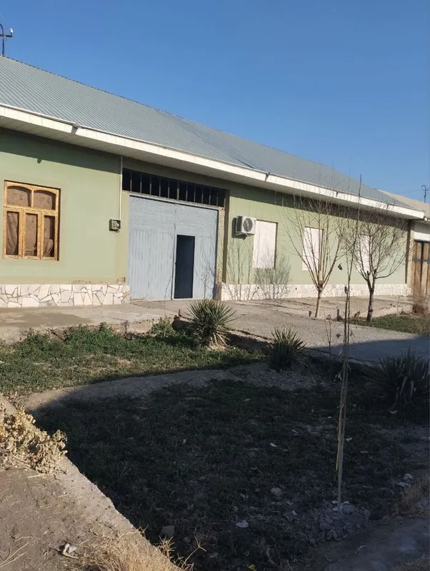 Кармана тумани ховли сотилади