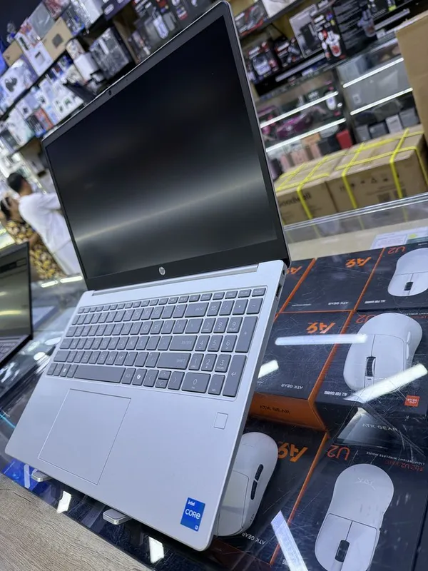 hp laptop amd r5