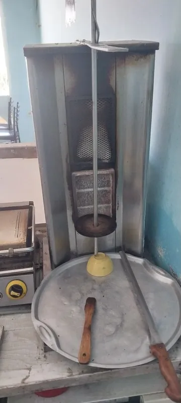 Lavash aparat sotiladi.