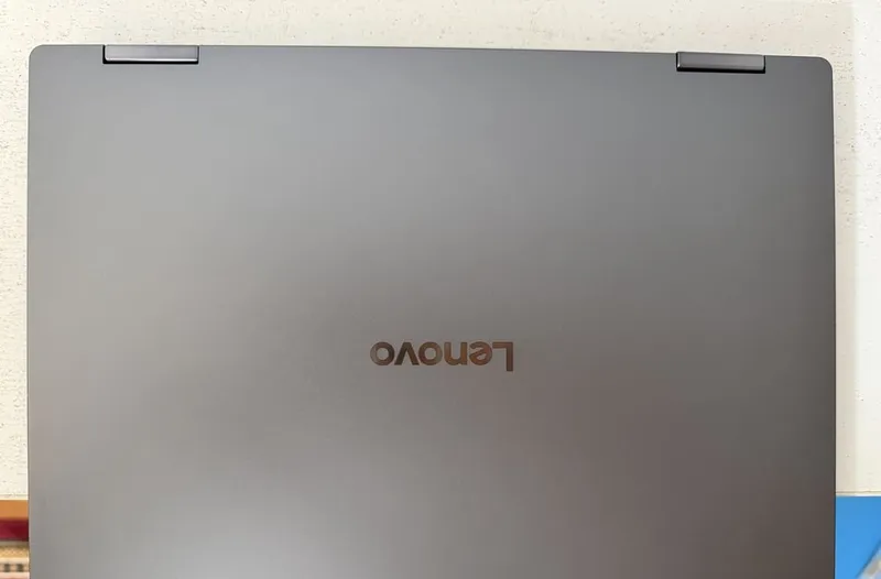 Ideapad5 2v1/ultra5/8/512 4 Ideapad5 2v1/ultra5/8/512 4