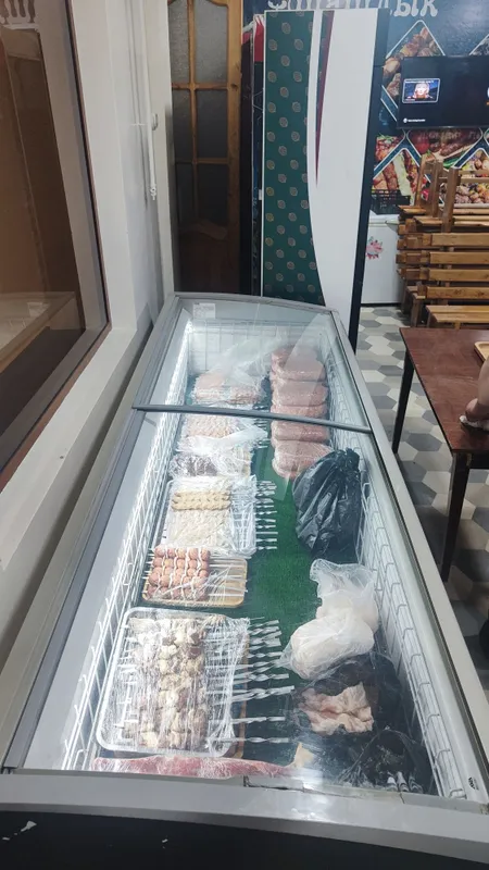 Muzlatgich sotiladi 2