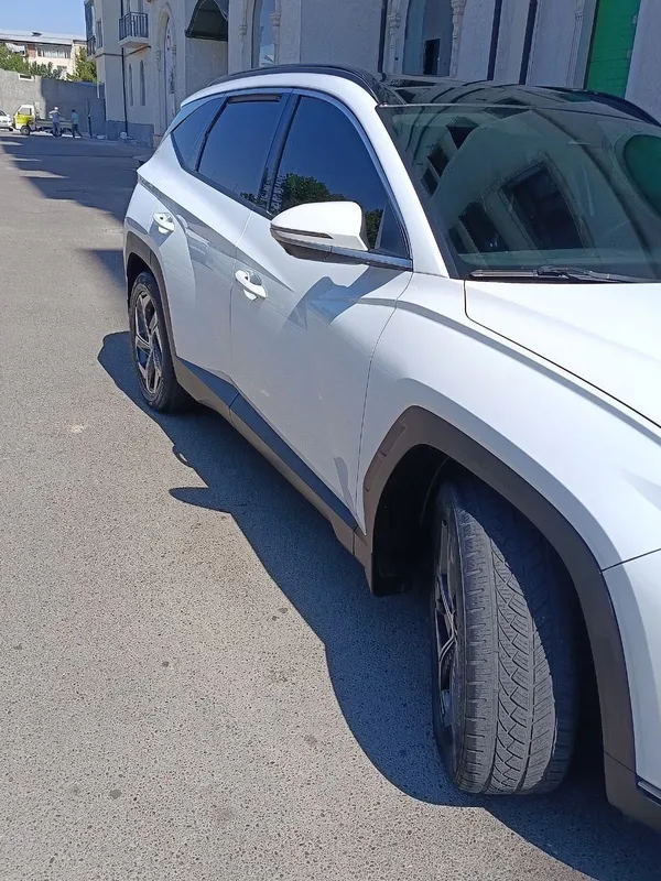 HYUNDAI Tucsan Full sotiladi SROCHNA 2 HYUNDAI Tucsan Full sotiladi SROCHNA 2