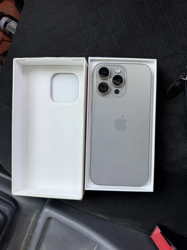 Продаётся iPhone 15 Pro Max, идеальное состояние Продаётся iPhone 15 Pro Max, идеальное состояние