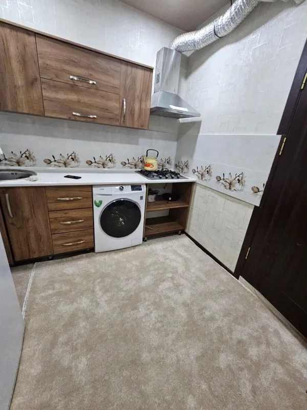 Кунлик уй / Суточно квартира Юнусабад 300/600 сумгача — фото 5