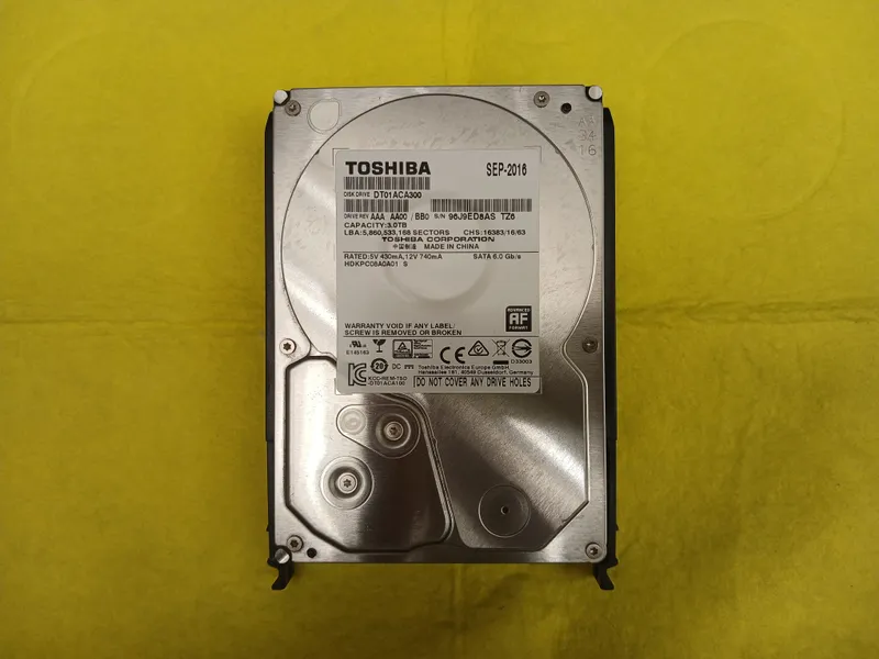 3 TB Qattiq disk / Жесткий диск (HDD) 1 3 TB Qattiq disk / Жесткий диск (HDD) 1