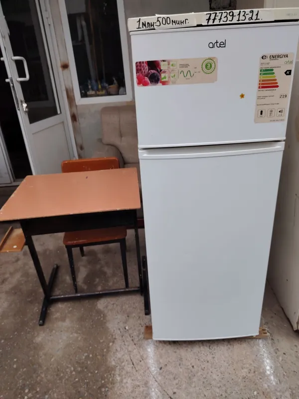 Срочно продам холадилник 2-х камерни холодильник 1