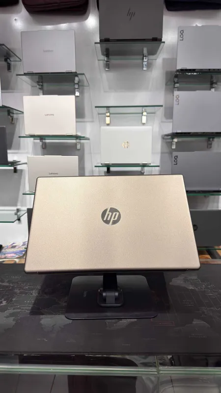 Hp Laptop core i3 3 Hp Laptop core i3 3