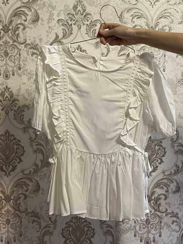 Кофта Сатылады. 50.000. Размер 42. 3