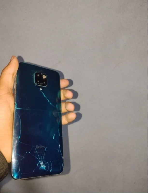 Arzonga Redmi note 9s bor, aybi bor lekin 1