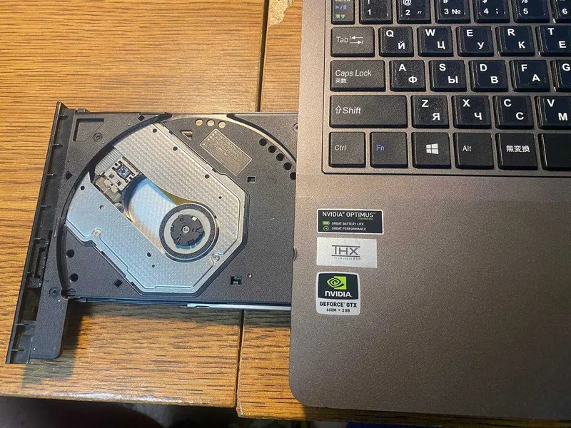 Clevo W350ET/nvidia 660m/16GB/240gb ssd/680gb hdd — фото 3